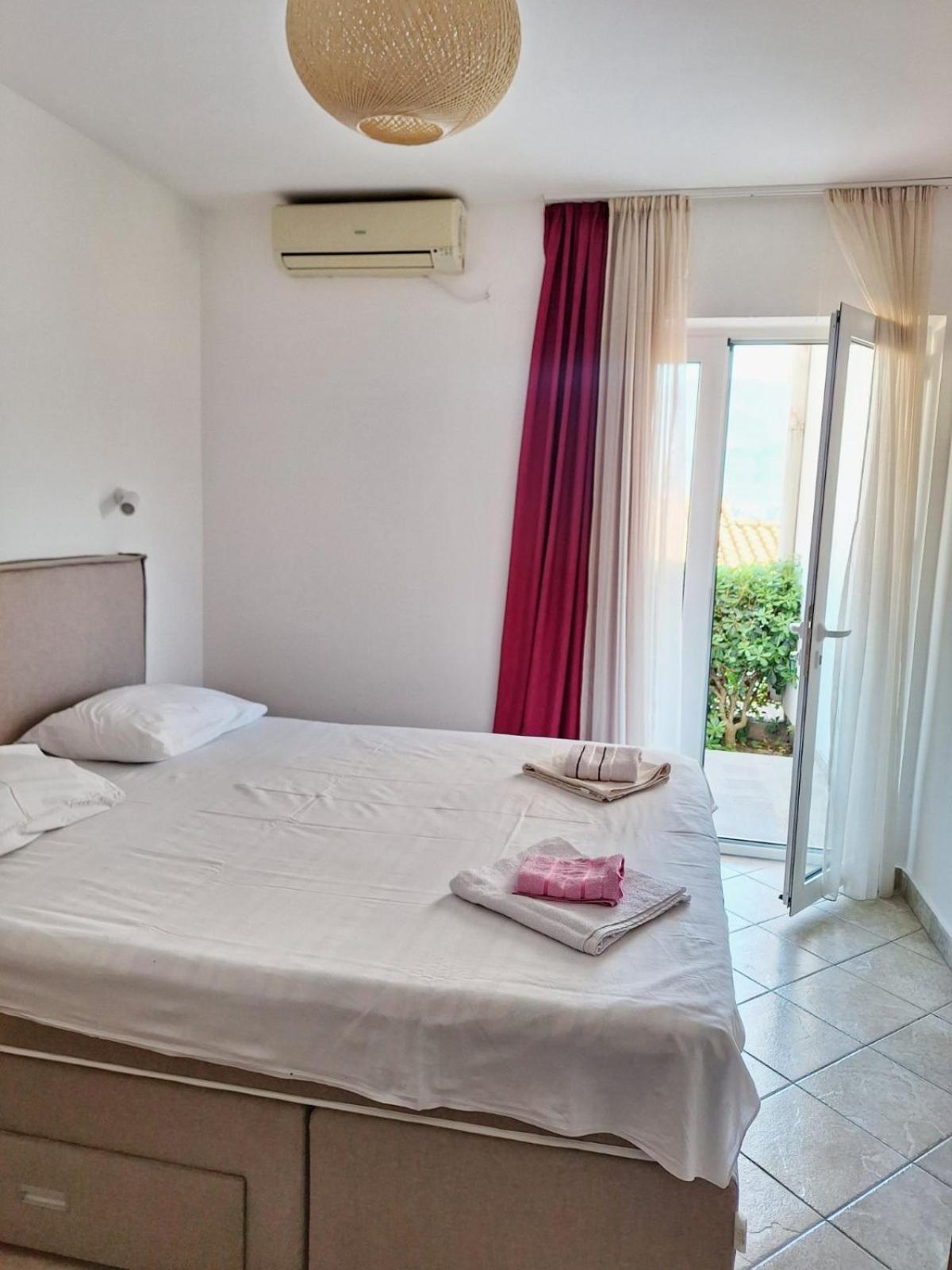 Apartmani Cupic Budva Buitenkant foto